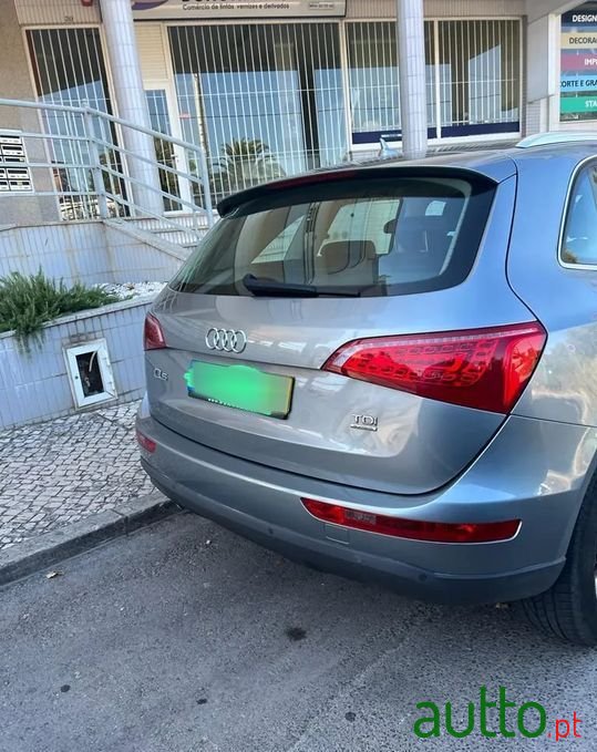 2011' Audi Q5 photo #3