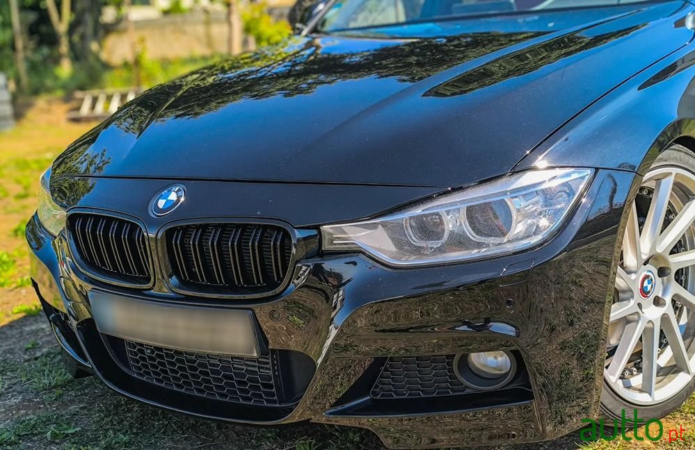 2013' BMW Série 3 D photo #4