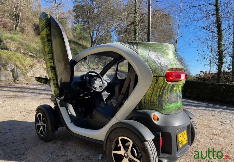 2016' Renault Twizy photo #2