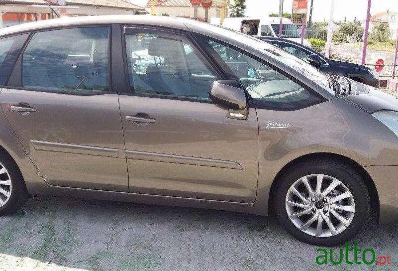 2007' Citroen C4 Picasso 1.6 photo #2