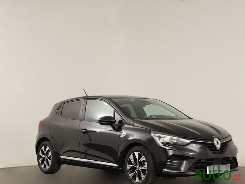 2022' Renault Clio 1.0 Tce Limited photo #1
