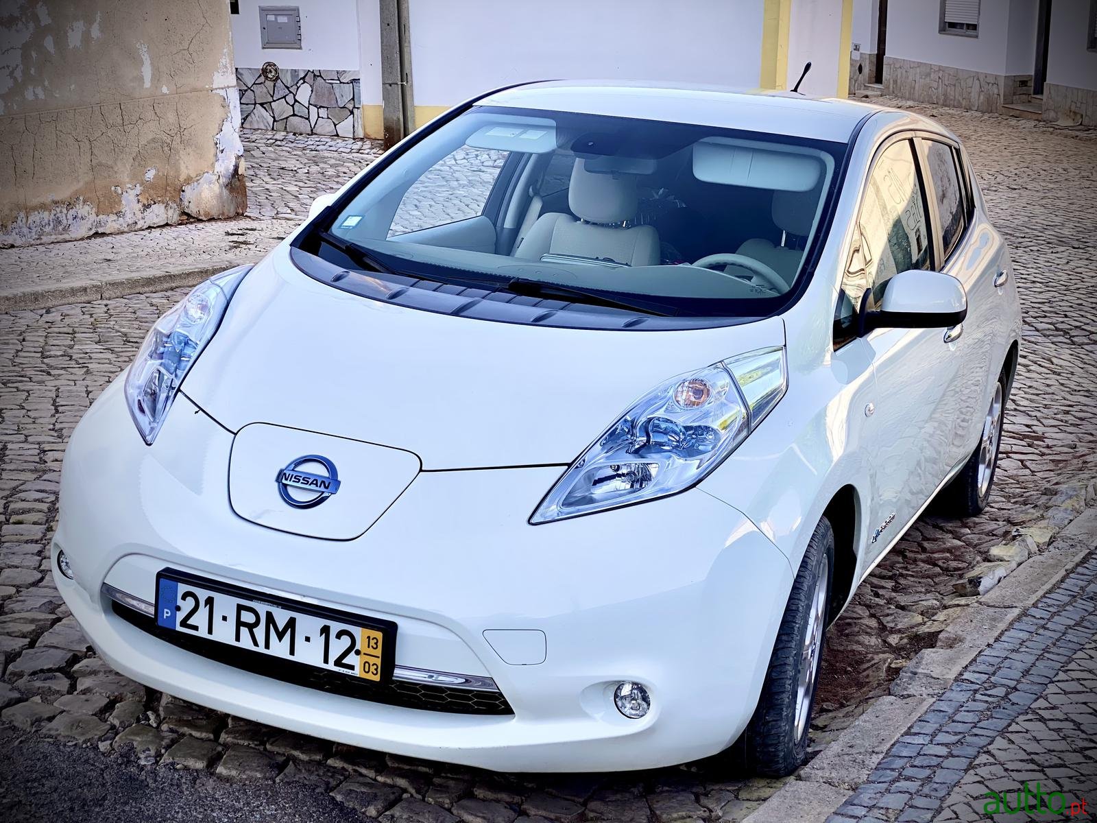 2013' Nissan Leaf photo #3