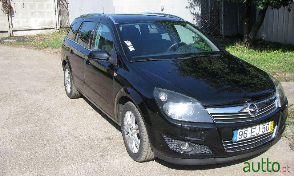 2007' Opel Astra 1.7 Cdti photo #2