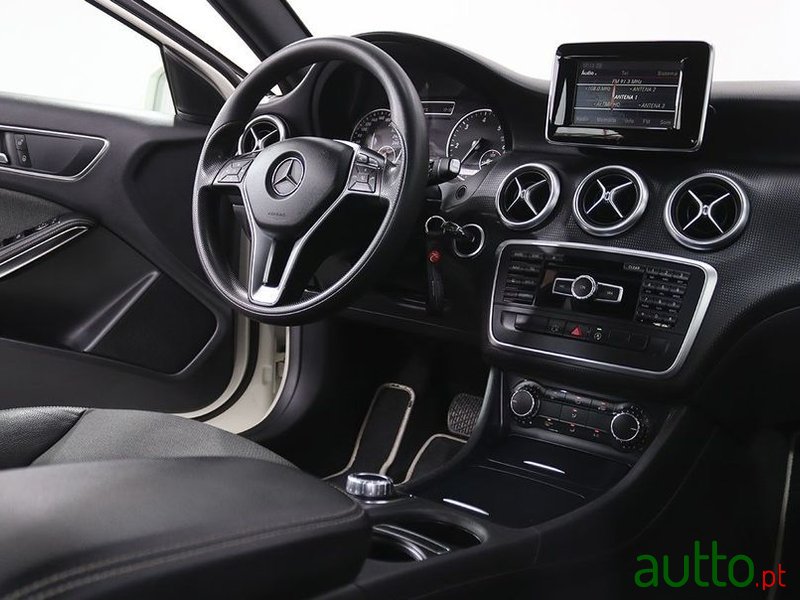 2015' Mercedes-Benz Classe A Cdi Be Style Aut. photo #6