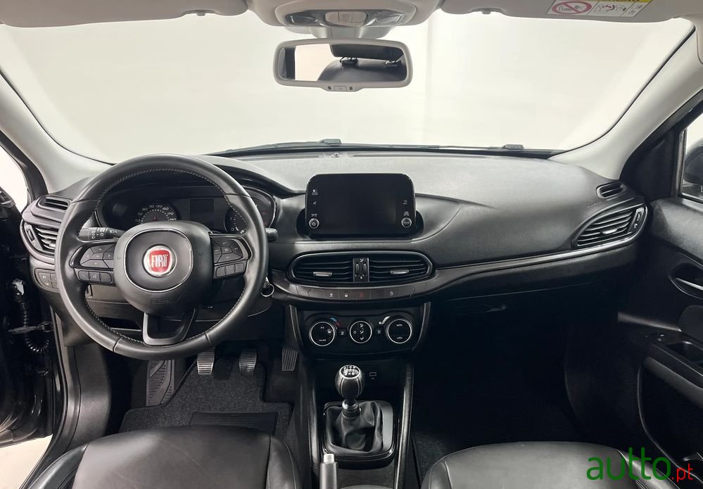 2018' Fiat Tipo photo #5
