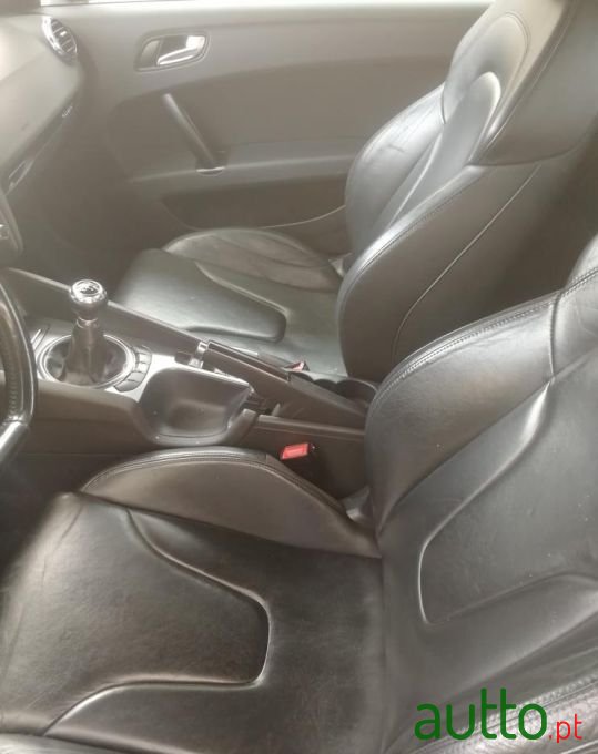 2011' Audi TT photo #3