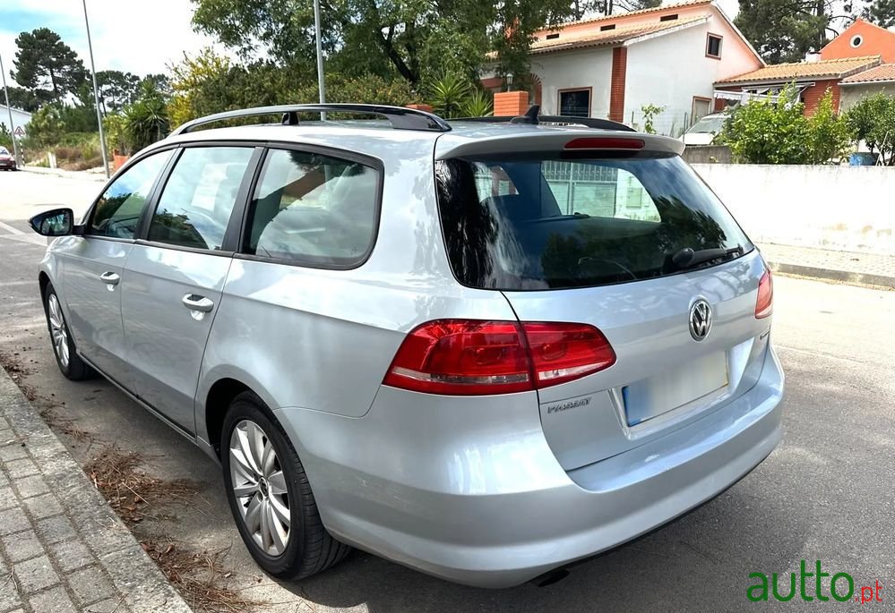 2014' Volkswagen Passat Variant photo #1