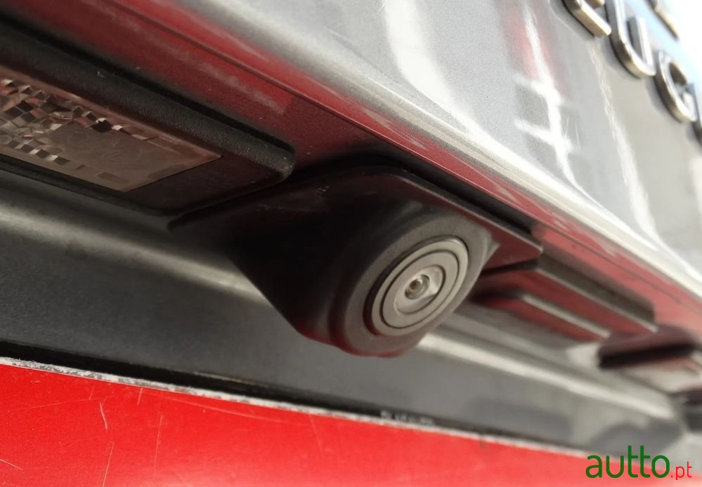 2015' Peugeot 308 Sw photo #6