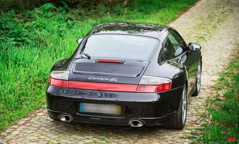 2002' Porsche 996 Carrera 4 S photo #3