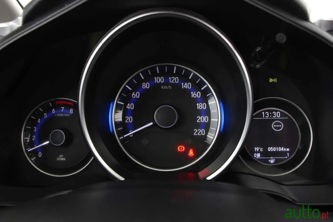 2019' Honda Jazz photo #6