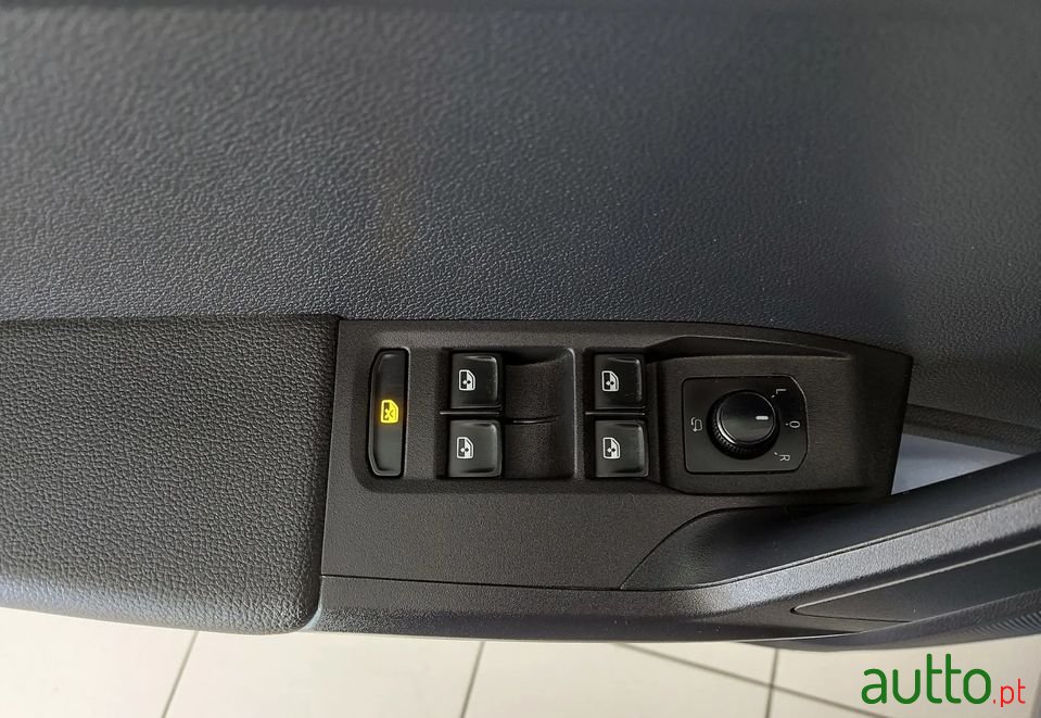 2019' SEAT Ibiza photo #6