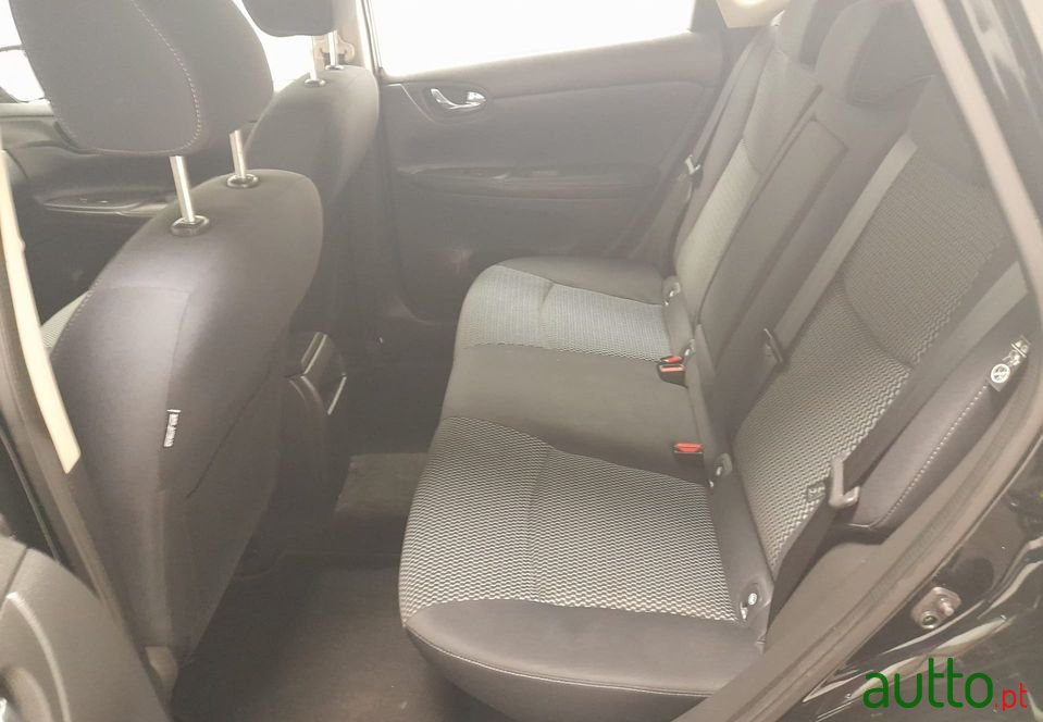 2016' Nissan Pulsar photo #5