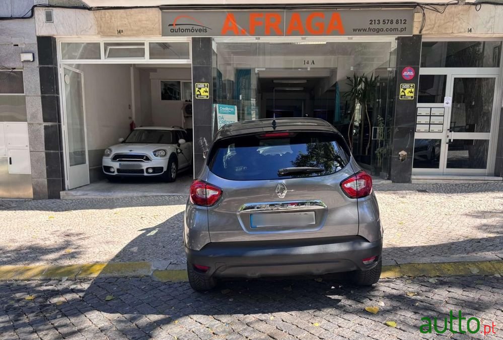 2016' Renault Captur photo #6