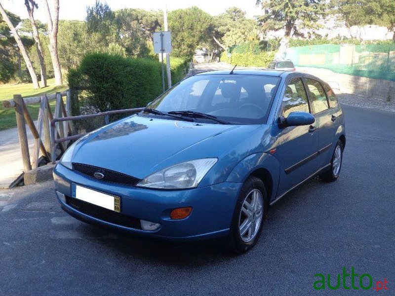 2001' Ford Focus 1.6 I Sport photo #2