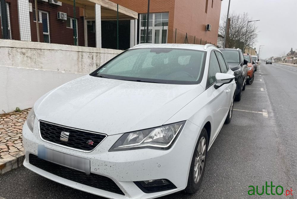 2016' SEAT Leon St photo #1