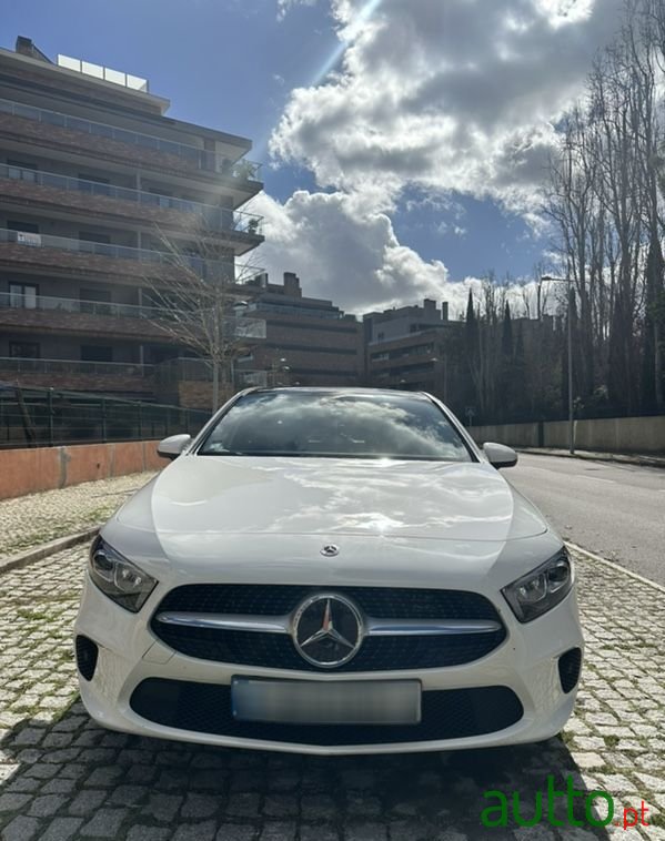 2020' Mercedes-Benz A 250 photo #3