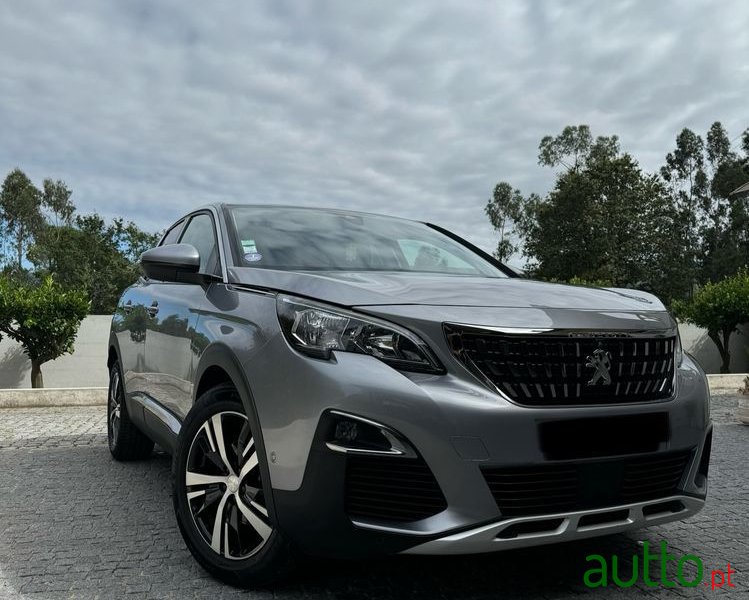 2019' Peugeot 3008 photo #1