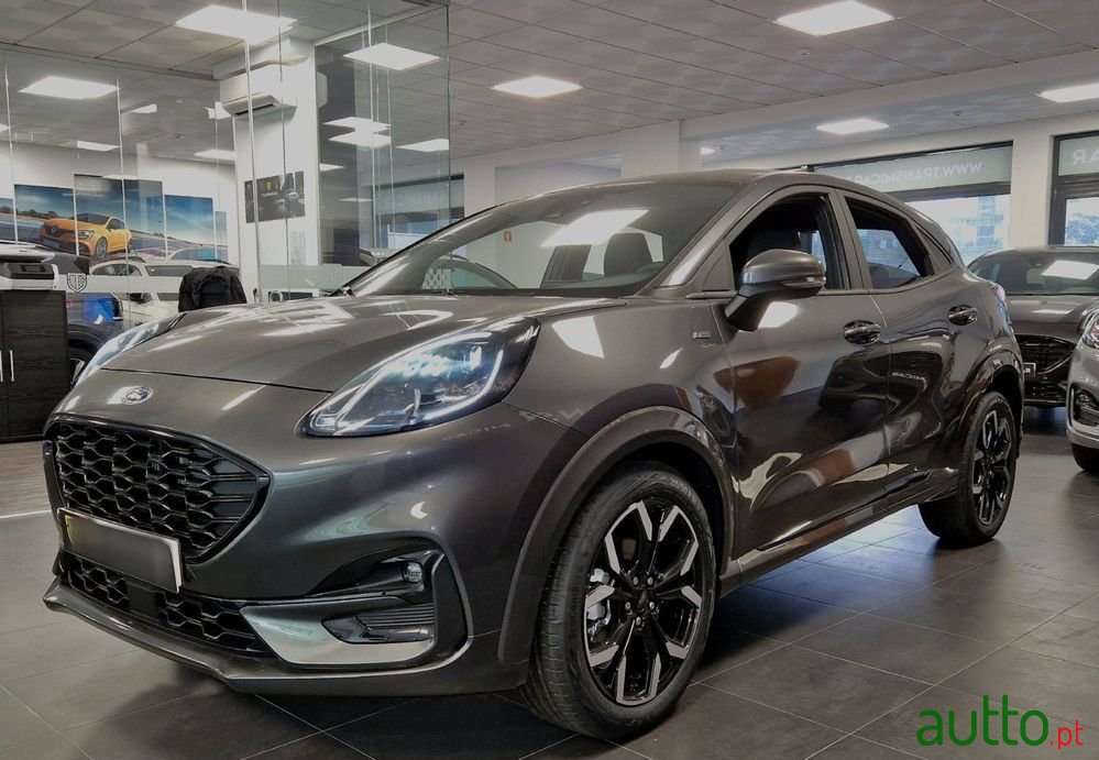 2023' Ford Puma photo #2