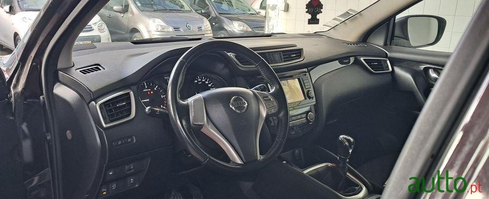 2015' Nissan Qashqai photo #5