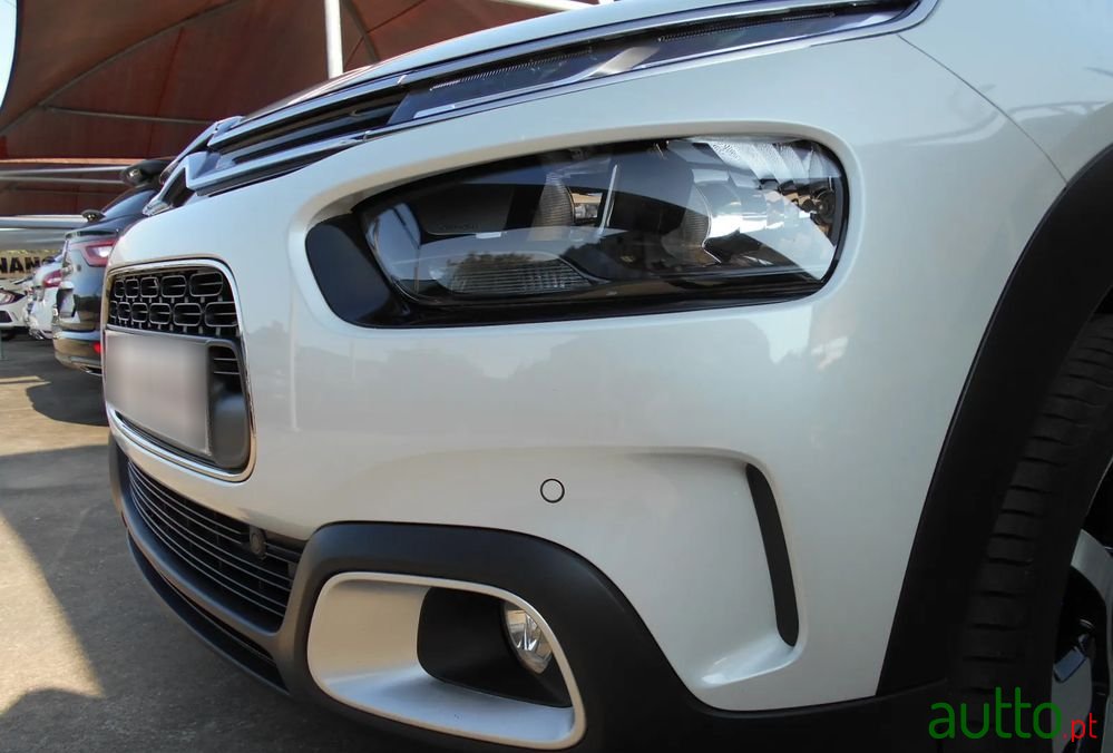 2019' Citroen C4 Cactus 1.2 Puretech Shine photo #4