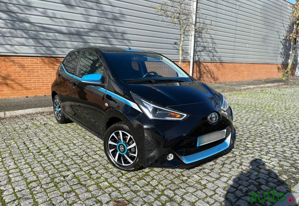 2018' Toyota Aygo X-Trend photo #5