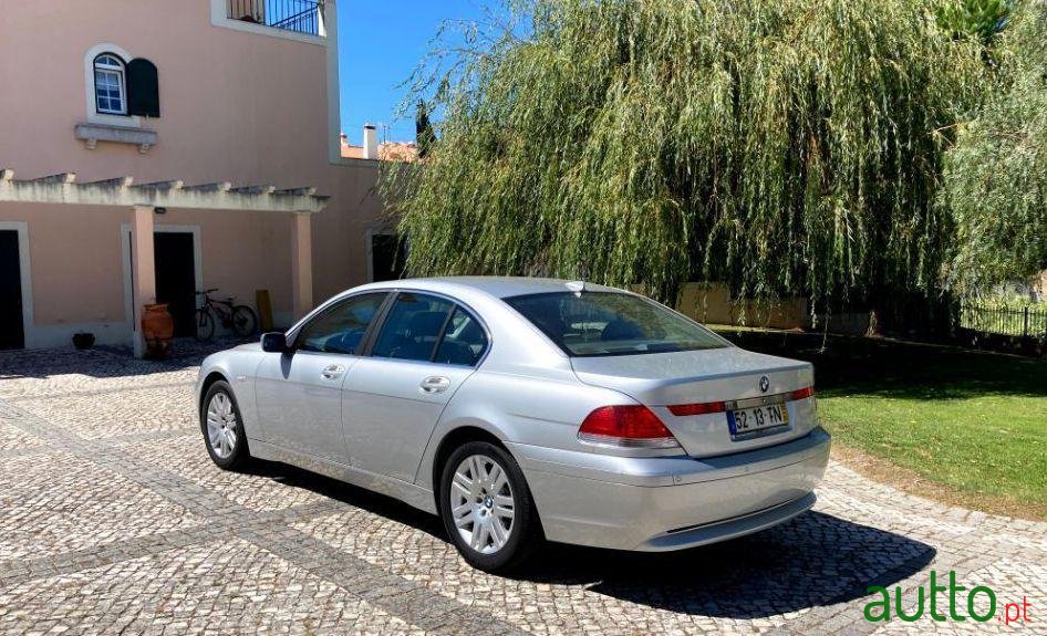 2002' BMW 735 Ver-I-La photo #3