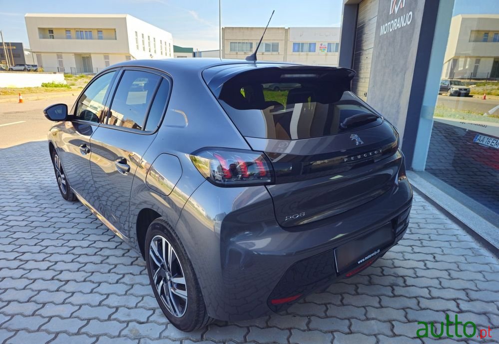 2023' Peugeot 208 photo #6