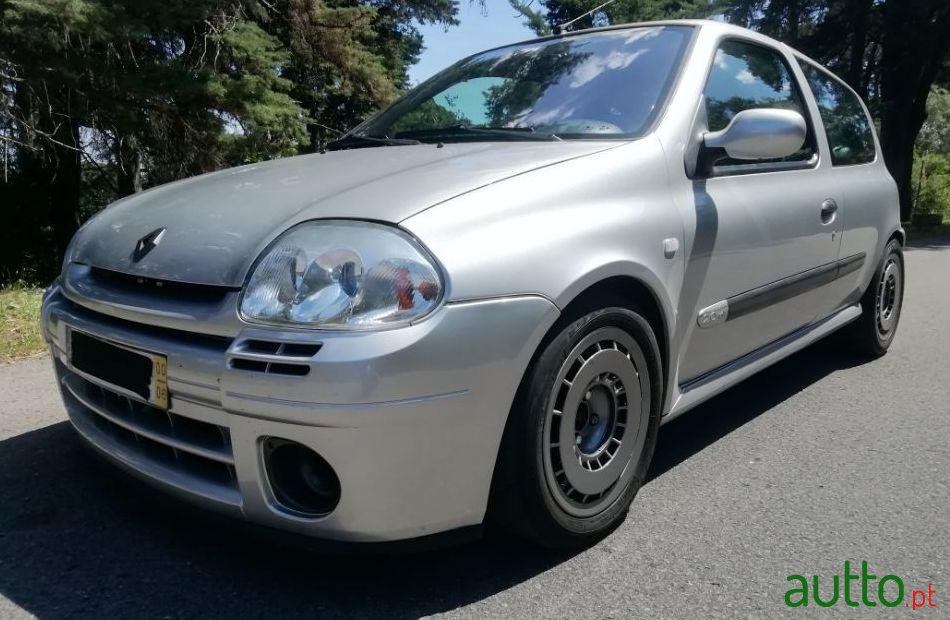 2000' Renault Clio Rs 2000 photo #1