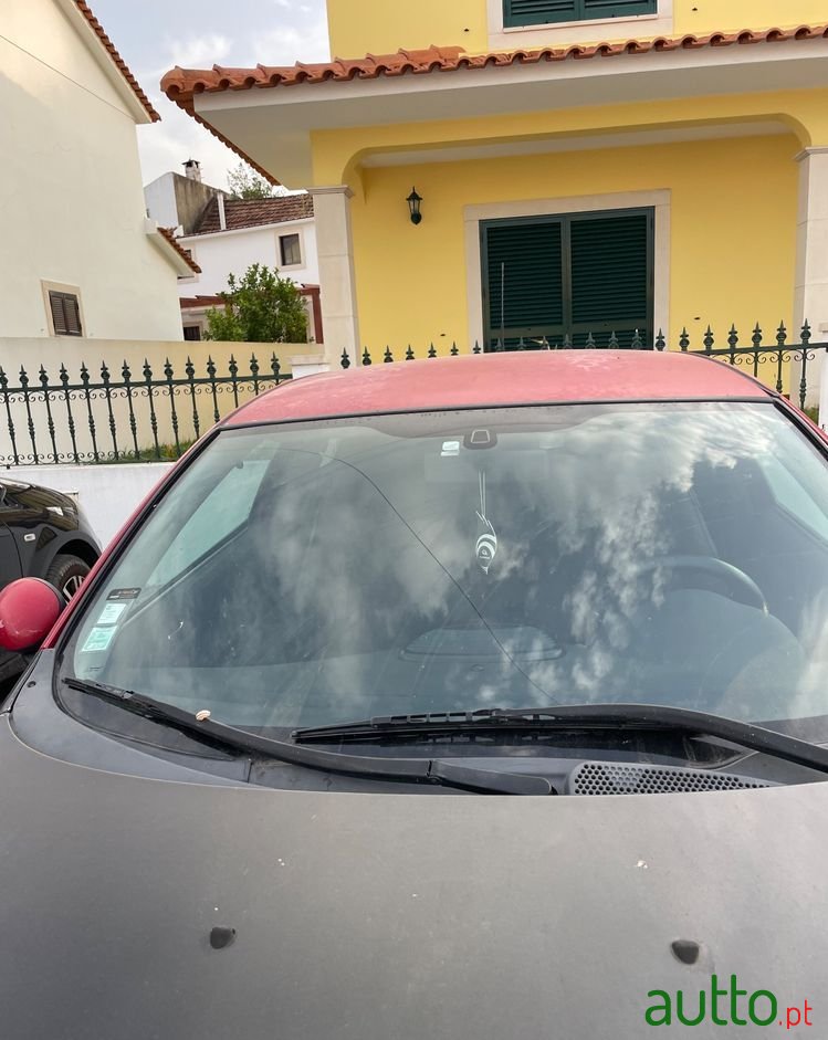 2001' Alfa Romeo 147 1.9 Jtd Plus photo #3