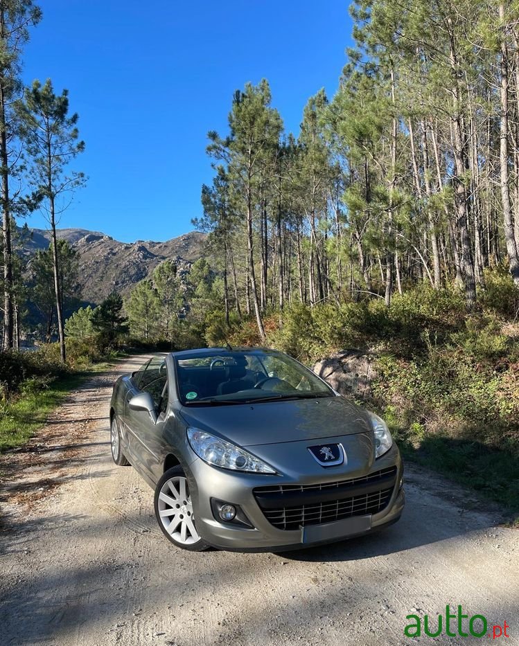 2013' Peugeot 207 120 Vti Allure photo #6