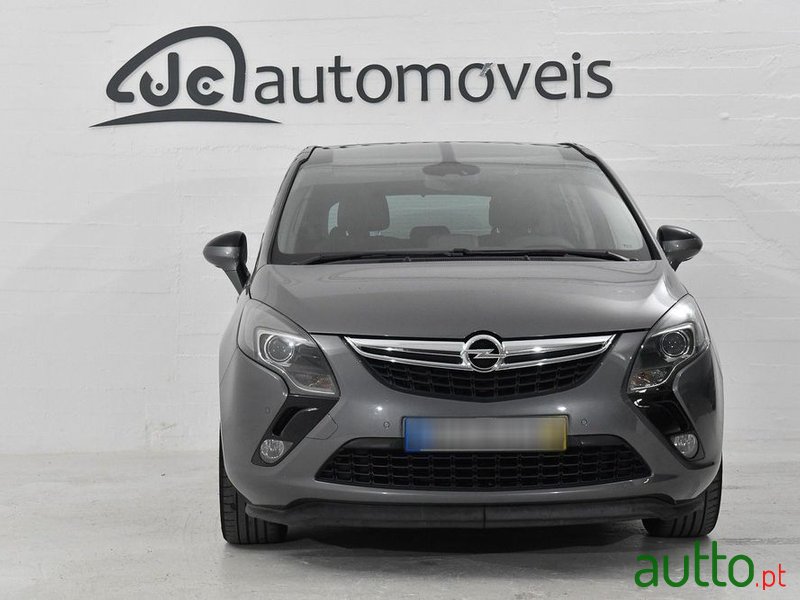 2016' Opel Zafira photo #5