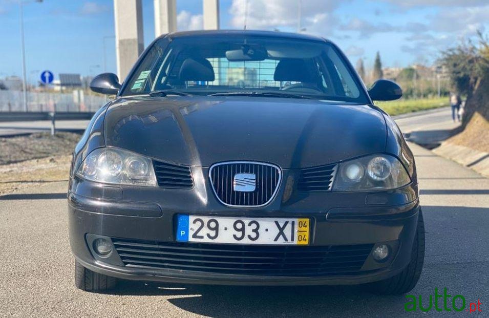 2004' SEAT Ibiza photo #4