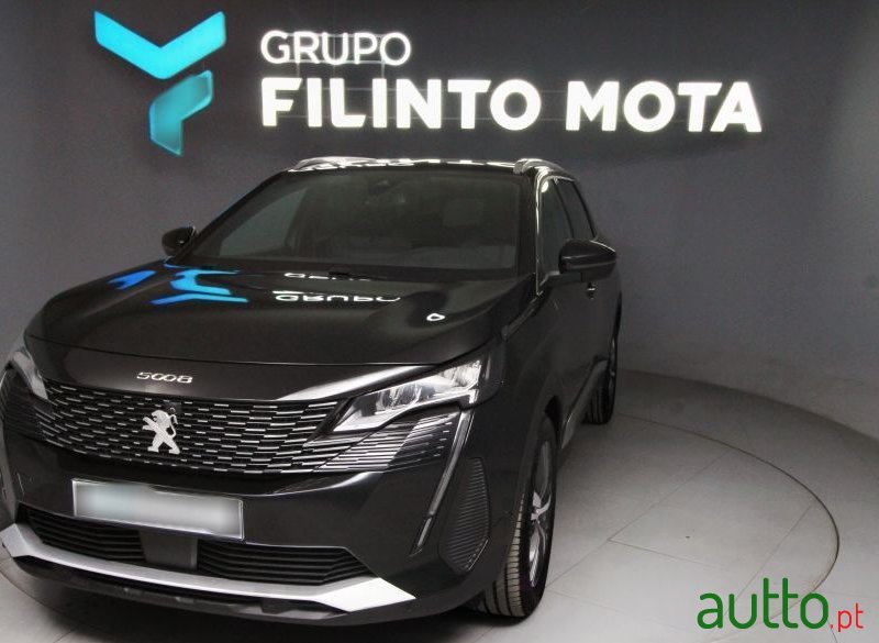2024' Peugeot 5008 photo #6