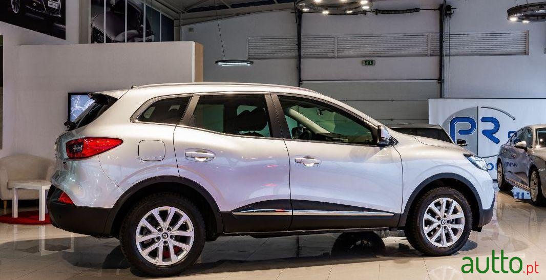 2018' Renault Kadjar 1.5 Dci Experience Edc photo #2