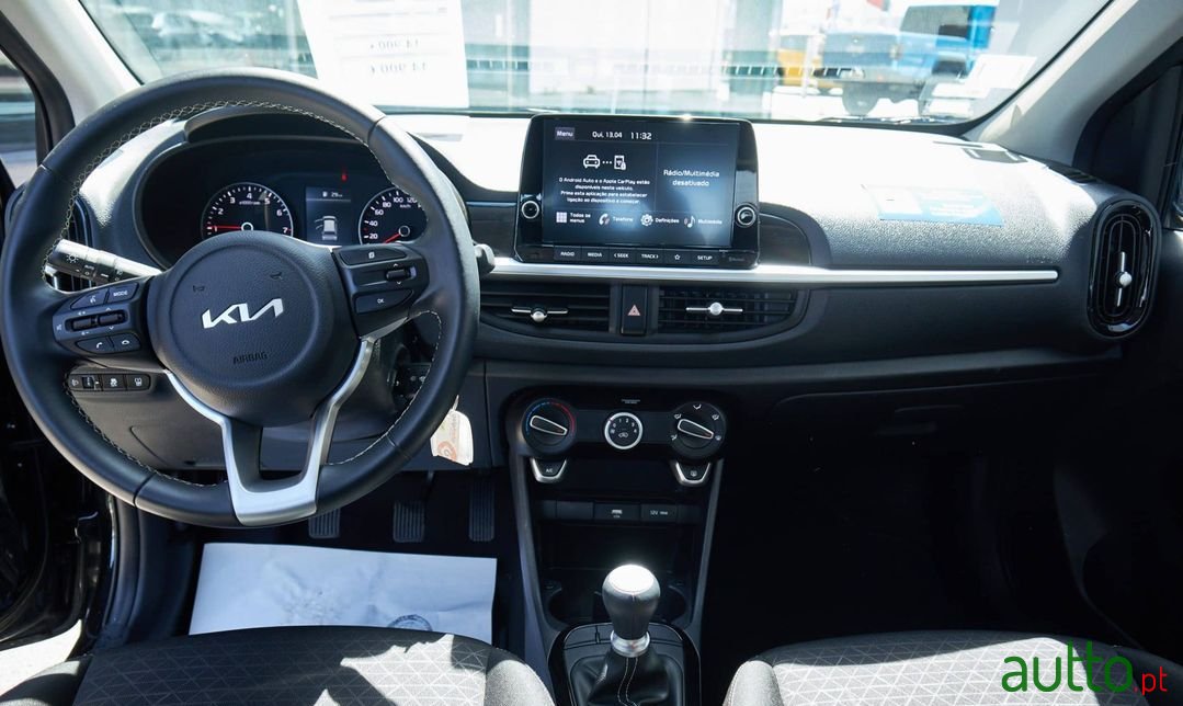 2020' Kia Picanto photo #5