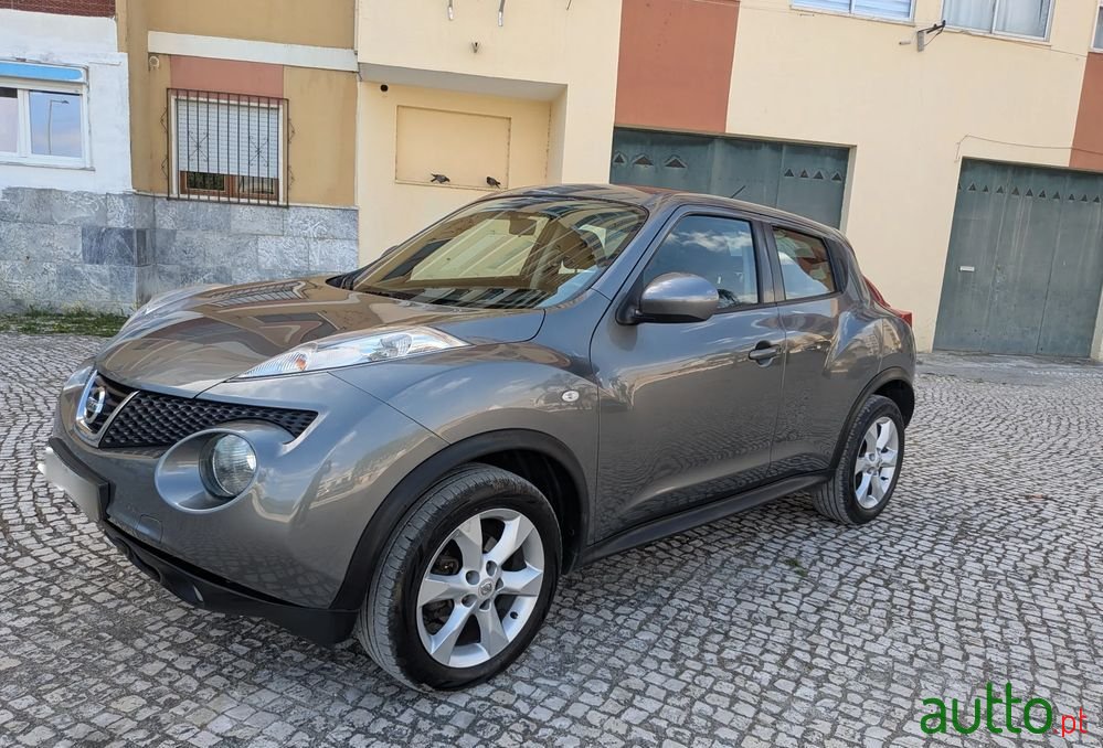 2012' Nissan Juke 1.6 Acenta photo #3
