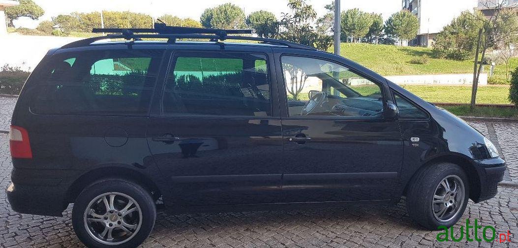 2002' Ford Galaxy 1.9Tdi photo #3