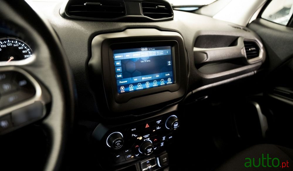 2020' Jeep Renegade 1.0 T Limited photo #4