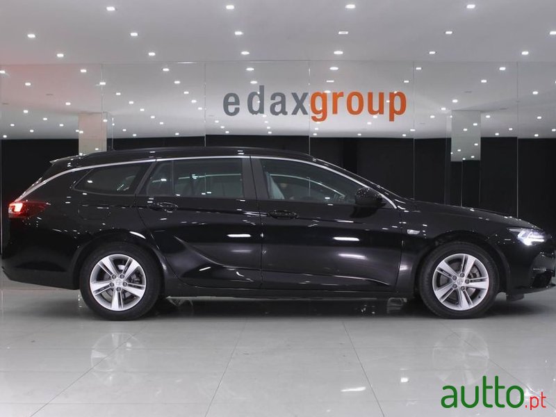 2021' Opel Insignia Sports Tourer photo #2