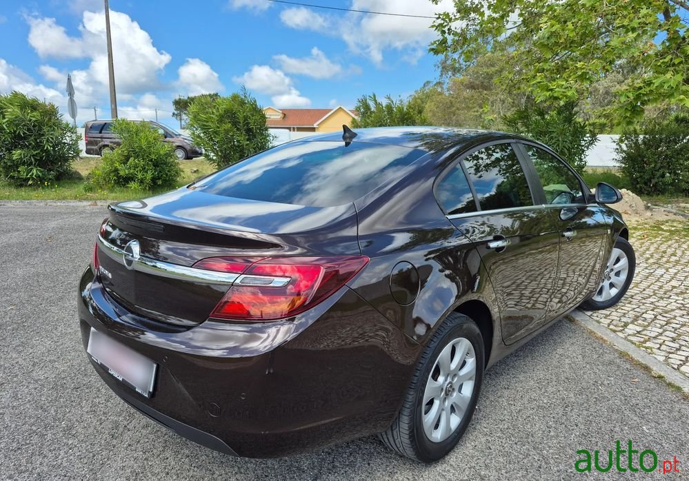 2016' Opel Insignia photo #5