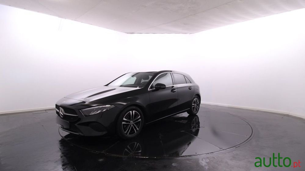 2024' Mercedes-Benz Classe A D photo #1