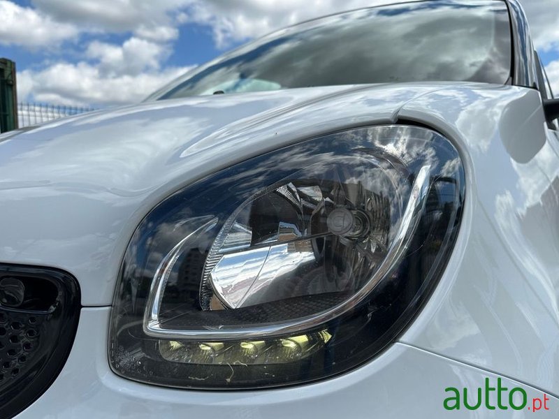 2017' Smart Forfour 1.0 71 Aut. photo #2
