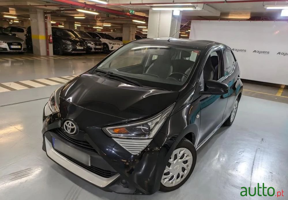 2020' Toyota Aygo photo #1