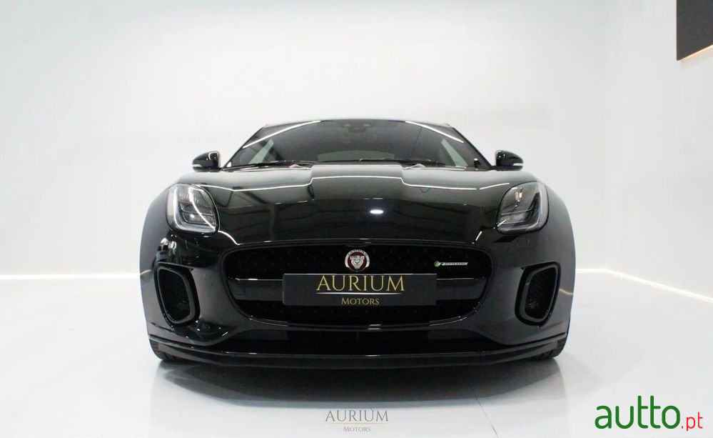 2018' Jaguar F-Type photo #4