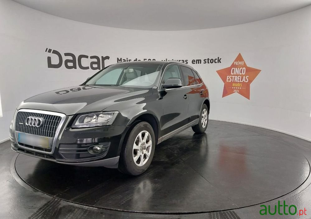 2009' Audi Q5 2.0 Tdi photo #2