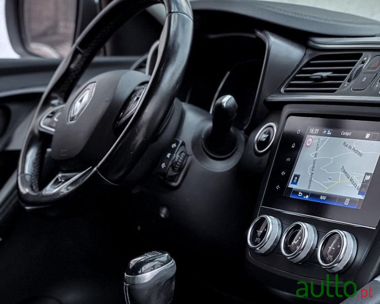 2020' Renault Kadjar 1.5 Dci Intens photo #4