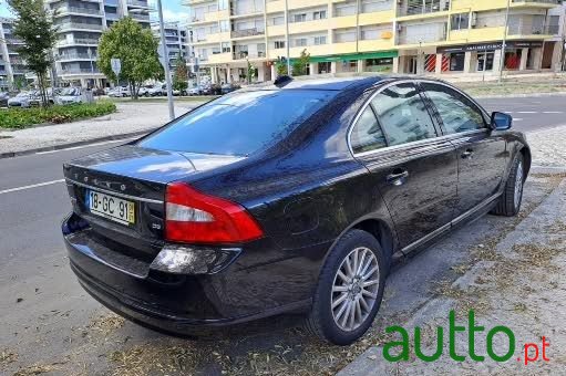 2008' Volvo S80 photo #3