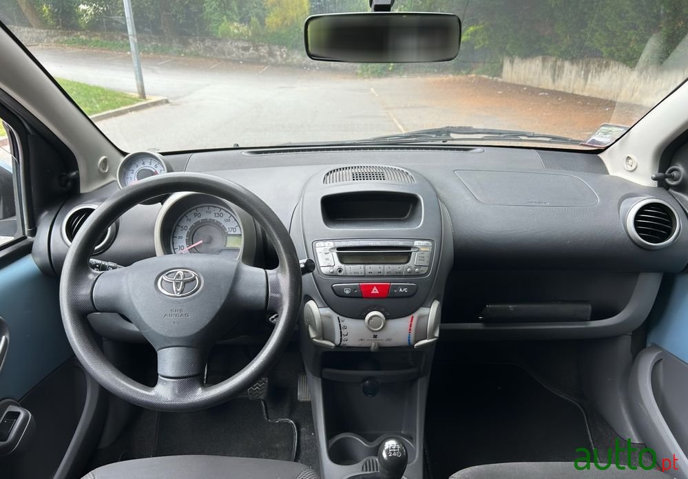 2006' Toyota Aygo 1.0 + Ac photo #5