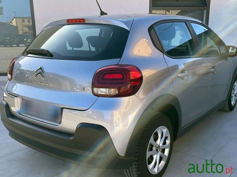 2019' Citroen C3 1.2 Puretech Feel photo #3