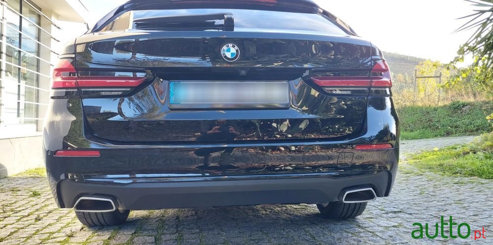 2021' BMW Série 5 photo #3